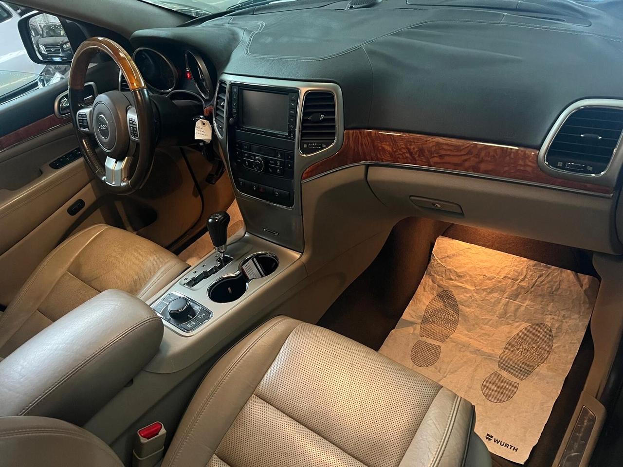 Jeep Grand Cherokee-3.0CRDI- 2011