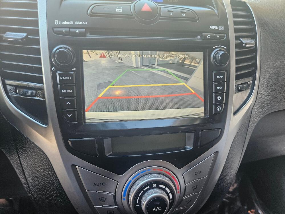 Hyundai iX20 1.4 CRDI 90 CV "XPossible NAVI + RETROCAMERA"