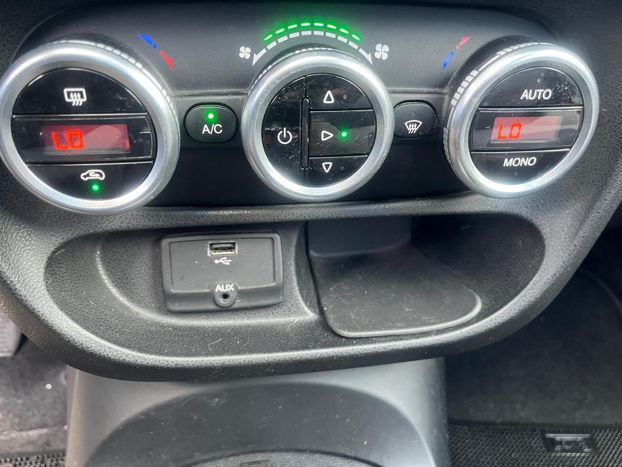 Fiat 500 L-900 metano Lounge- t.apr-11/2015