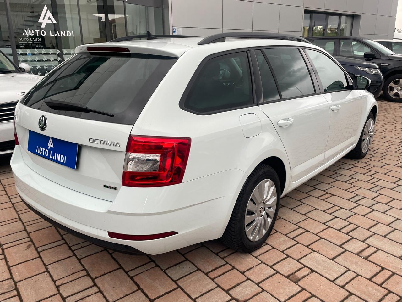 Skoda Octavia 1.4 TSI DSG Wagon Ambition G-Tec