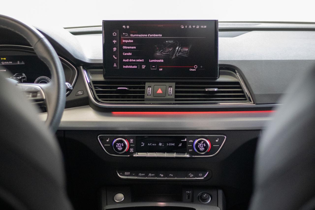 Audi Q5 Sportback 40 Tdi Quattro S-line Black Identity 204