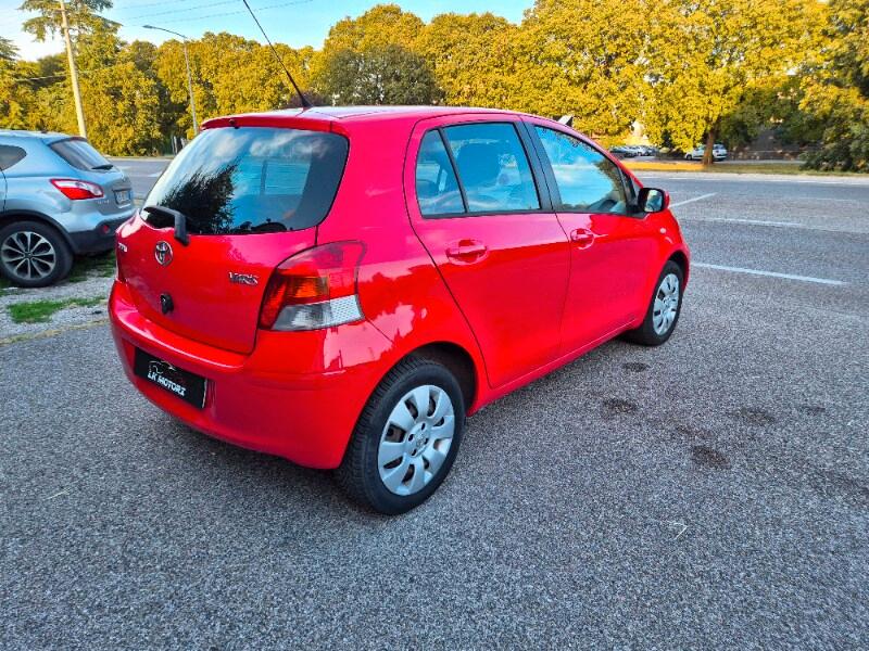 TOYOTA Yaris 2ª serie Yaris 1.0 5 porte