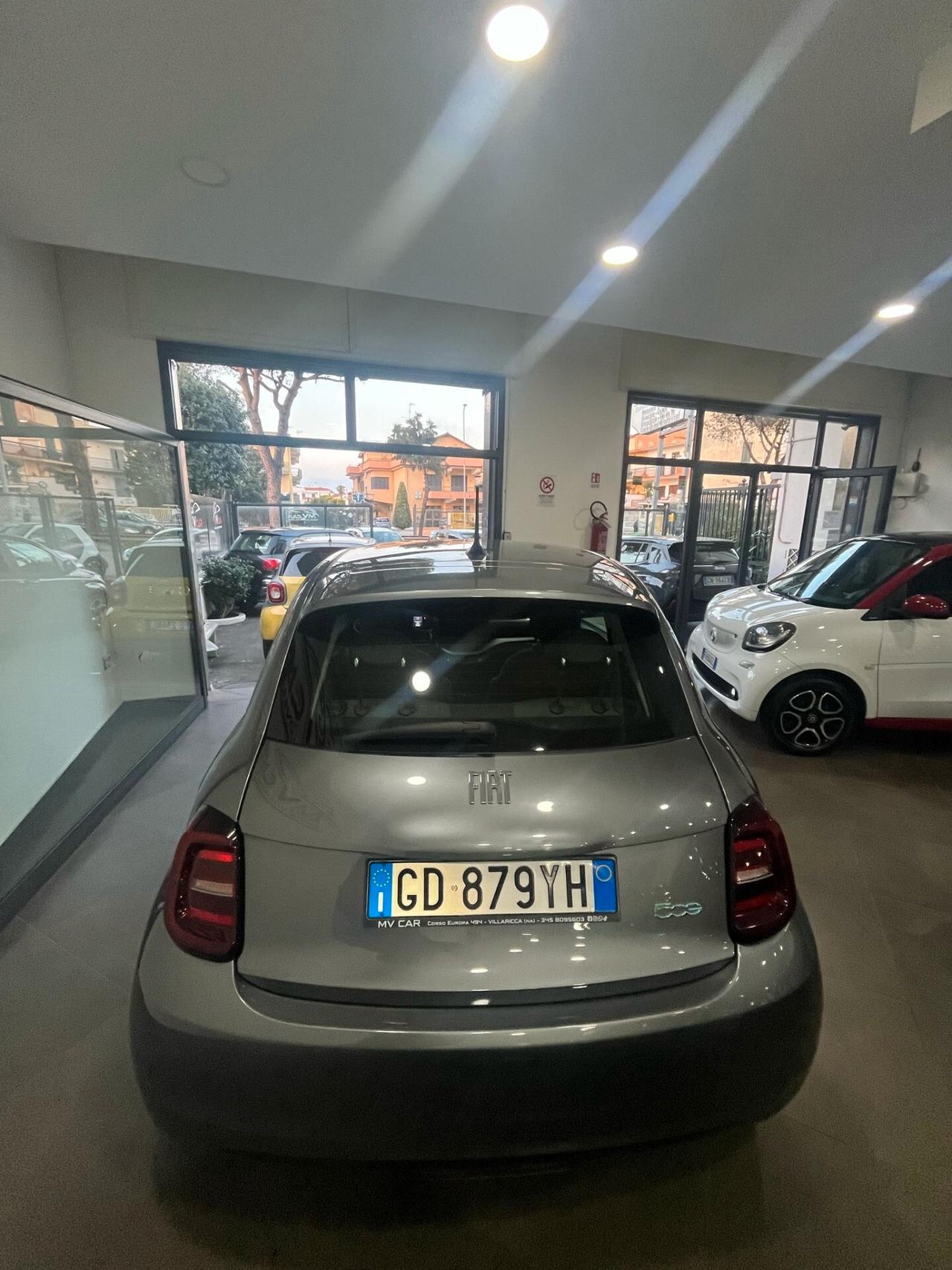 Fiat 500 Icon Berlina 42 kWh