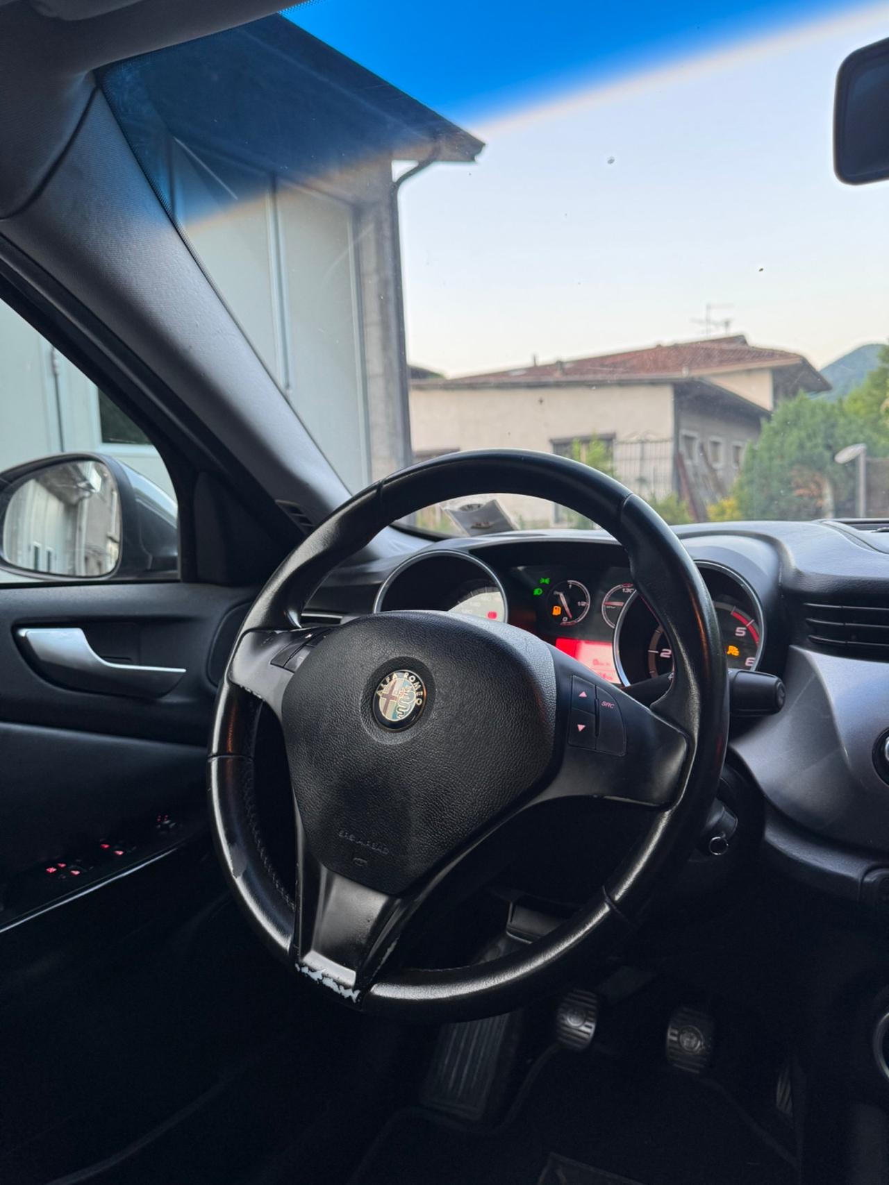 Alfa Romeo Giulietta 2.0 JTDm-2 140 CV Distinctive