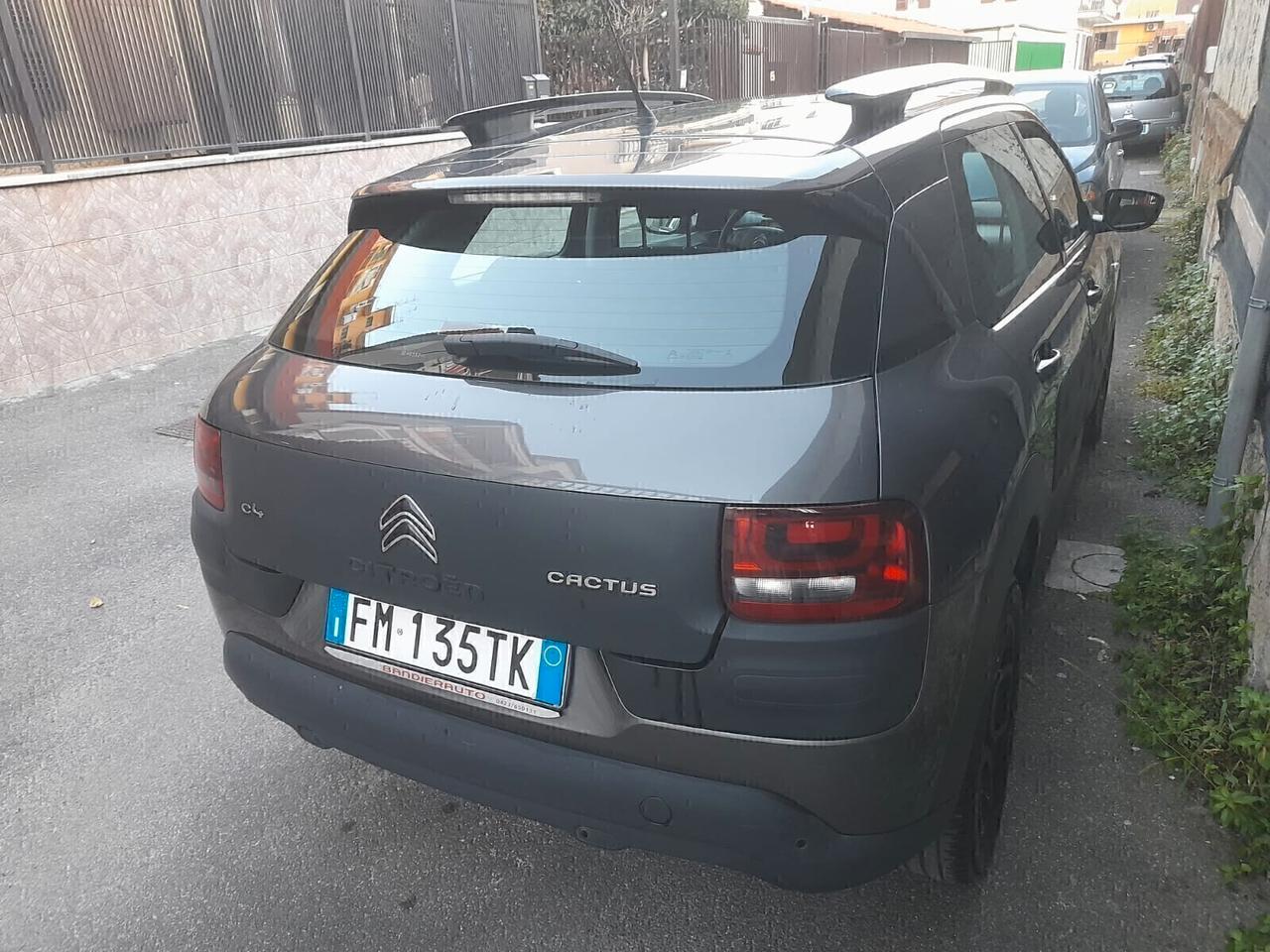 Citroen C4 Cactus PureTech 82 Shine