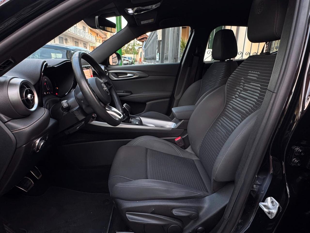 Alfa Romeo Tonale 1.6 diesel 130 CV TCT6 Veloce