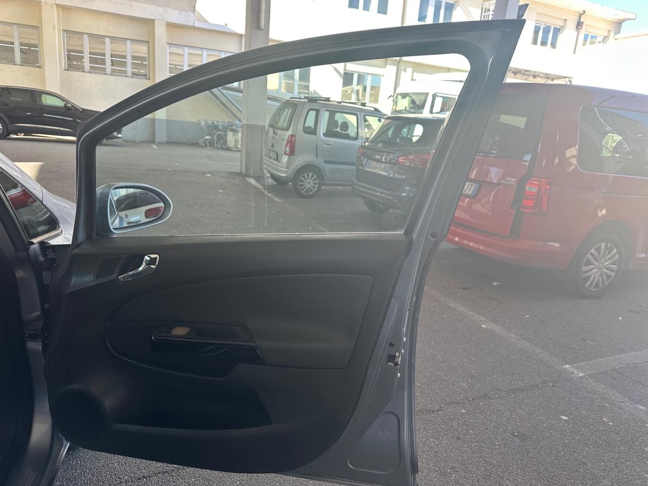 Opel Corsa 1.2 5 porte Easytronic Club