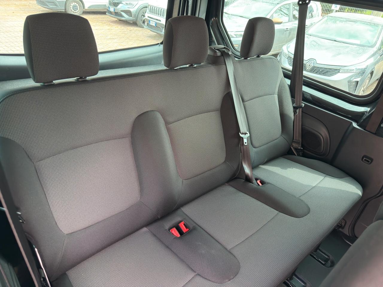 Renault Trafic BluedCi 150CV PL-TN Authentic