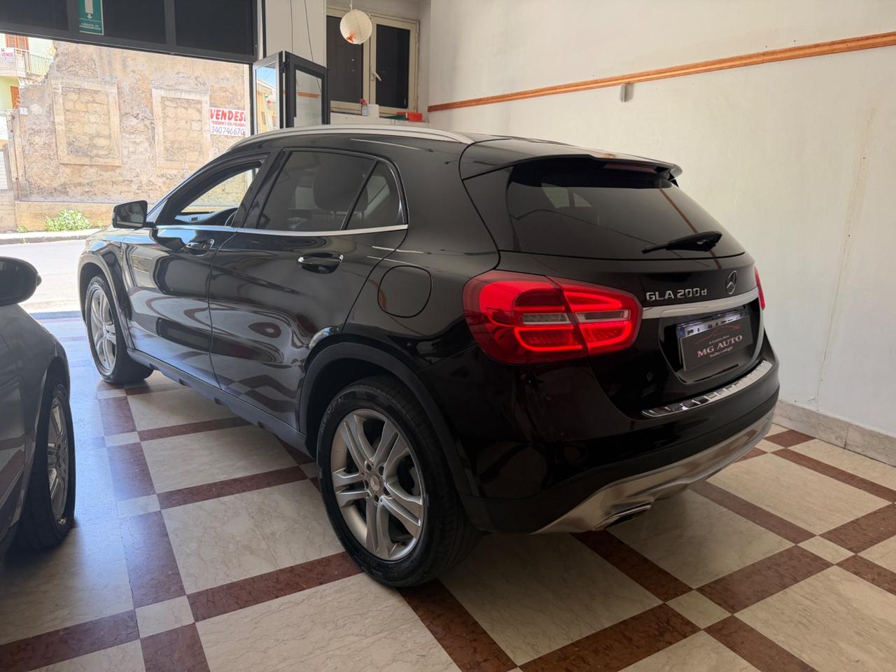 Mercedes-benz GLA 200 d Premium