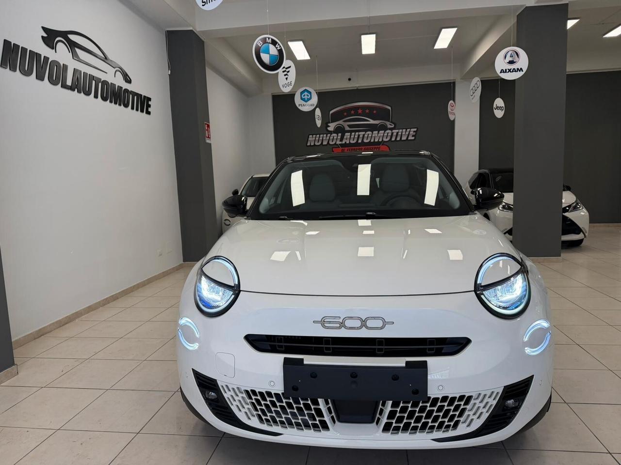 Fiat 600 Hybrid 100 CV DCT MHEV La Prima 230 al mese