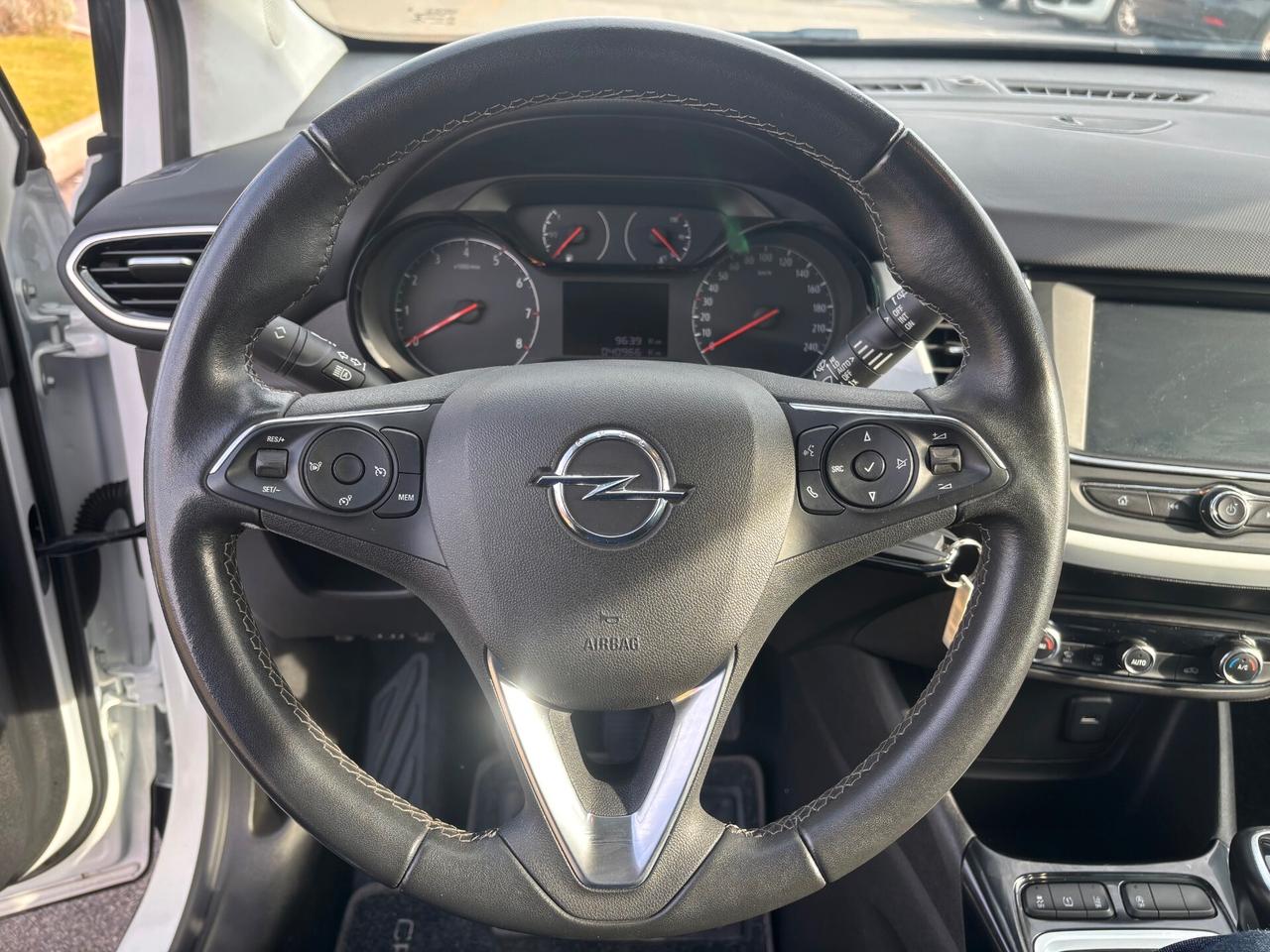 Opel Crossland 1.5 ECOTEC D 110 CV Start&Stop Design & Tech