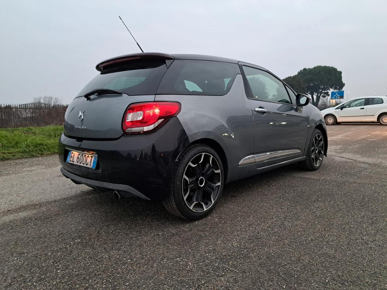 Ds DS3 3 1.6 THP 155 Just Black