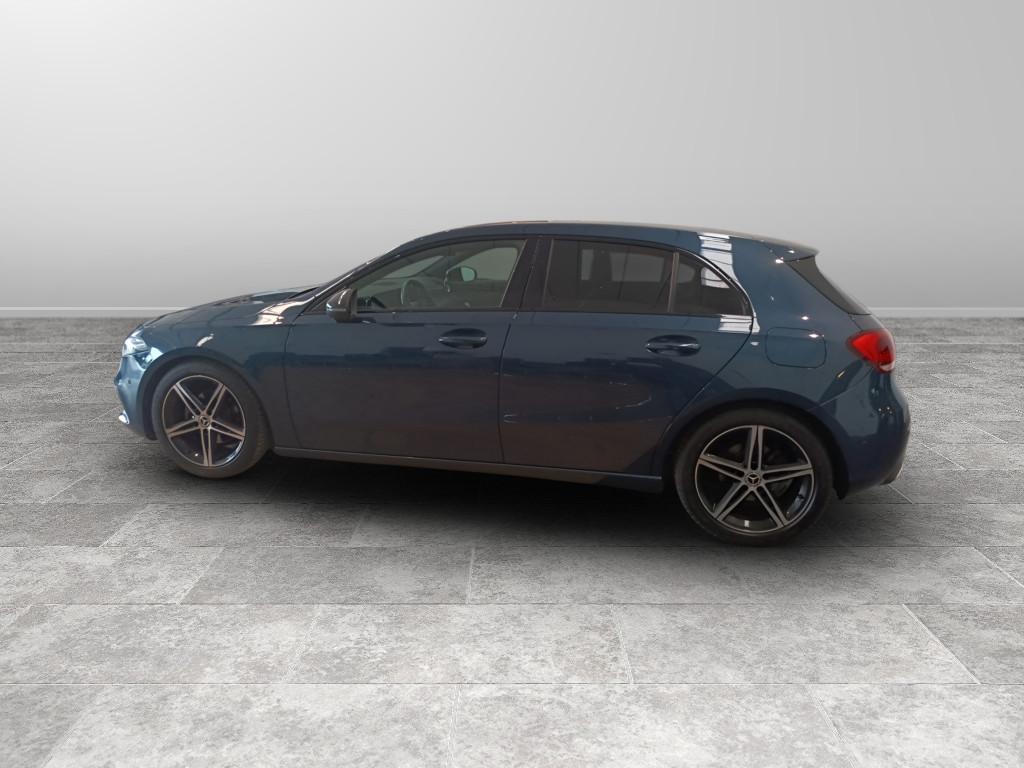 Mercedes-Benz Classe A - W177 2018 - A 180 d Sport auto