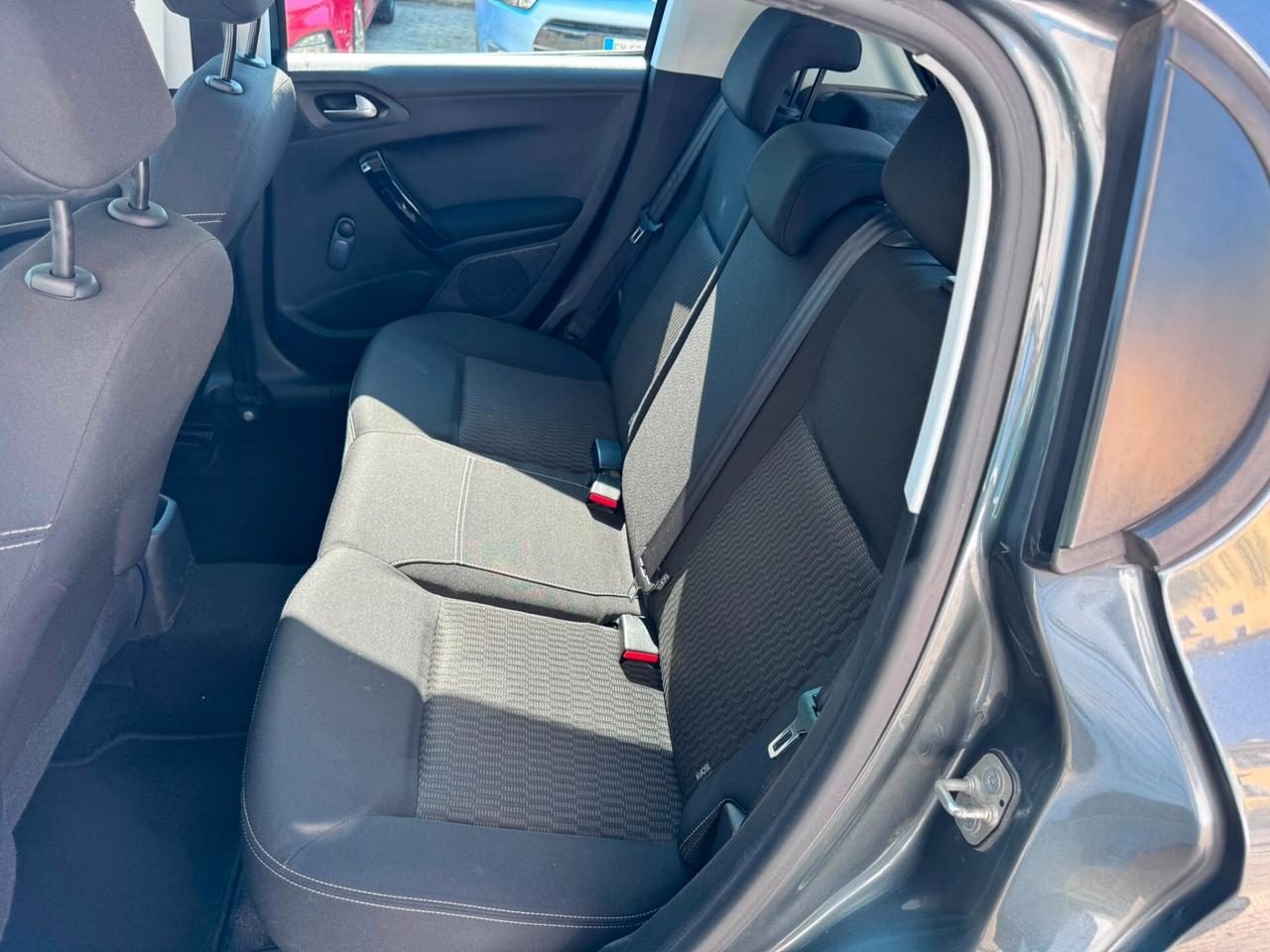Peugeot 208 PureTech 82 5 porte Active*EURO6*NEOPATENTATI