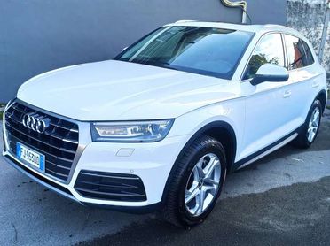 Audi Q5 2.0 tdi quattro 190cv ** AUTOM.+TETTO+LED+FULL**