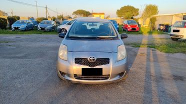 Toyota Yaris 1.0 3 Porte