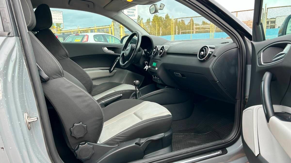 Audi A1 1.2 tfsi Ambition