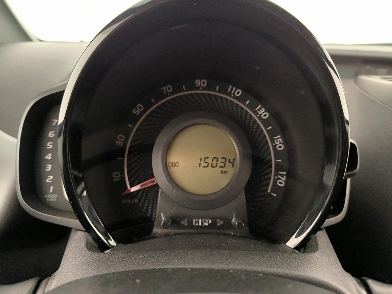Toyota Aygo 5p 1.0 x-clusiv 72cv