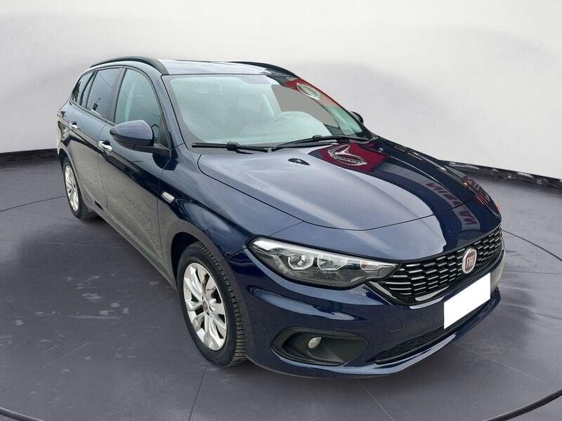 FIAT Tipo Station Wagon 1.4 95cv Easy my17 1.4 SW Easy 95 cv gancio traino