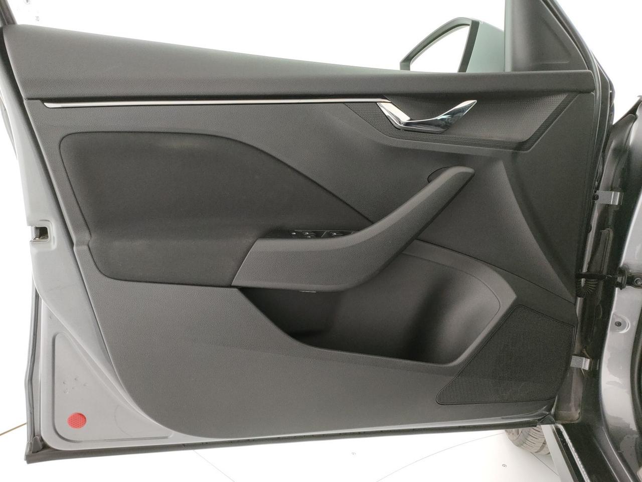 Skoda Kamiq 1.0 tsi scoutline 110cv dsg