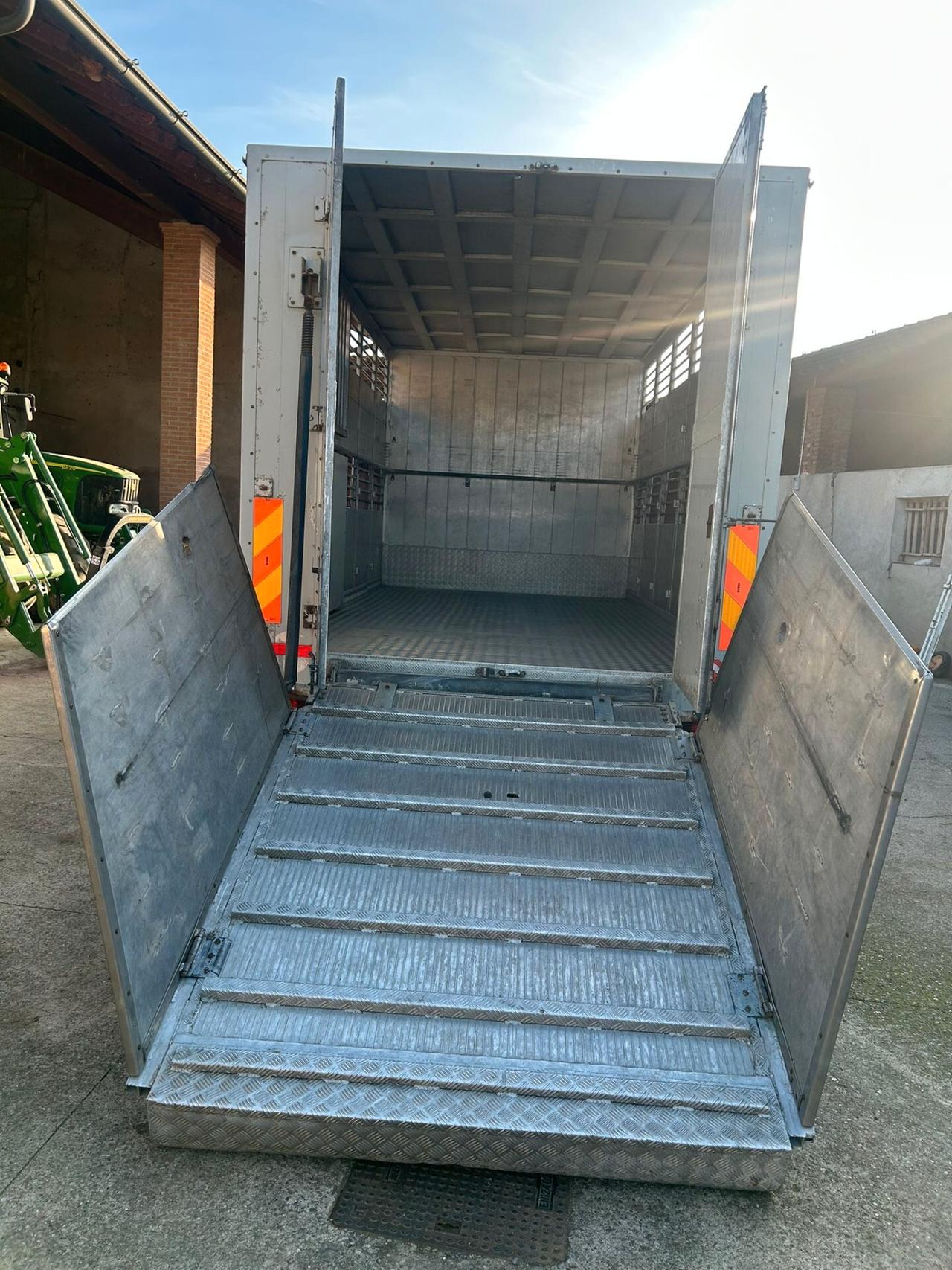 Mercedes-benz Atego 815 - TRASPORTO ANIMALI