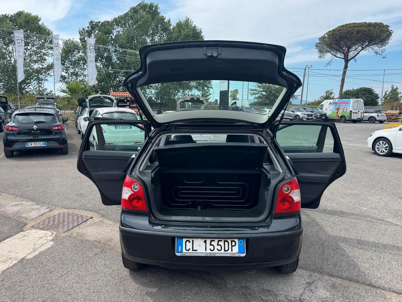 Volkswagen Polo 1.2 BENZ 5P KM 89000 - 2003