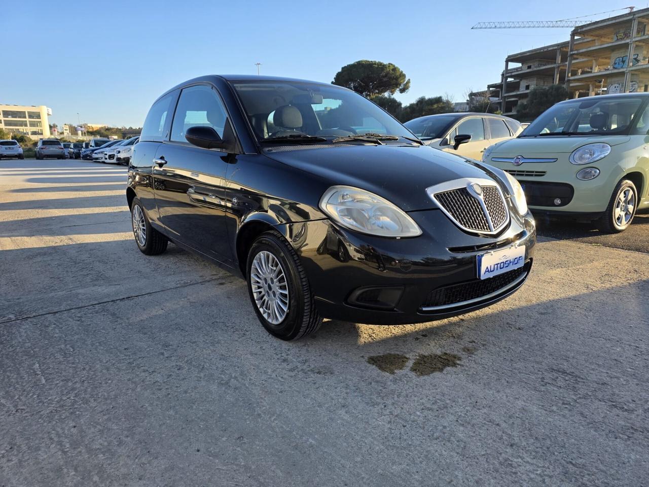 Lancia Ypsilon 1.2 Argento