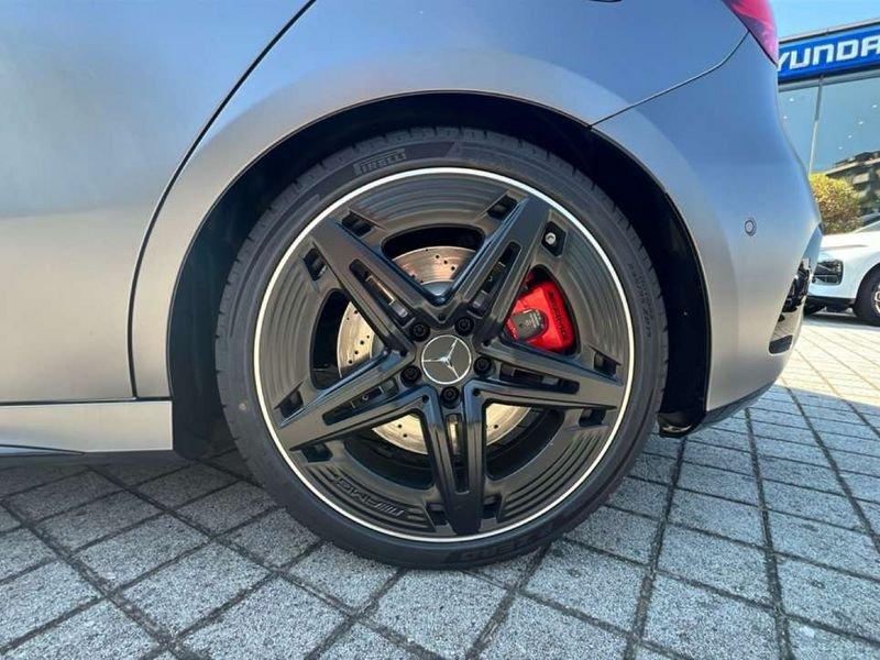 Mercedes-Benz Classe A 35 AMG 4Matic Racing Collection