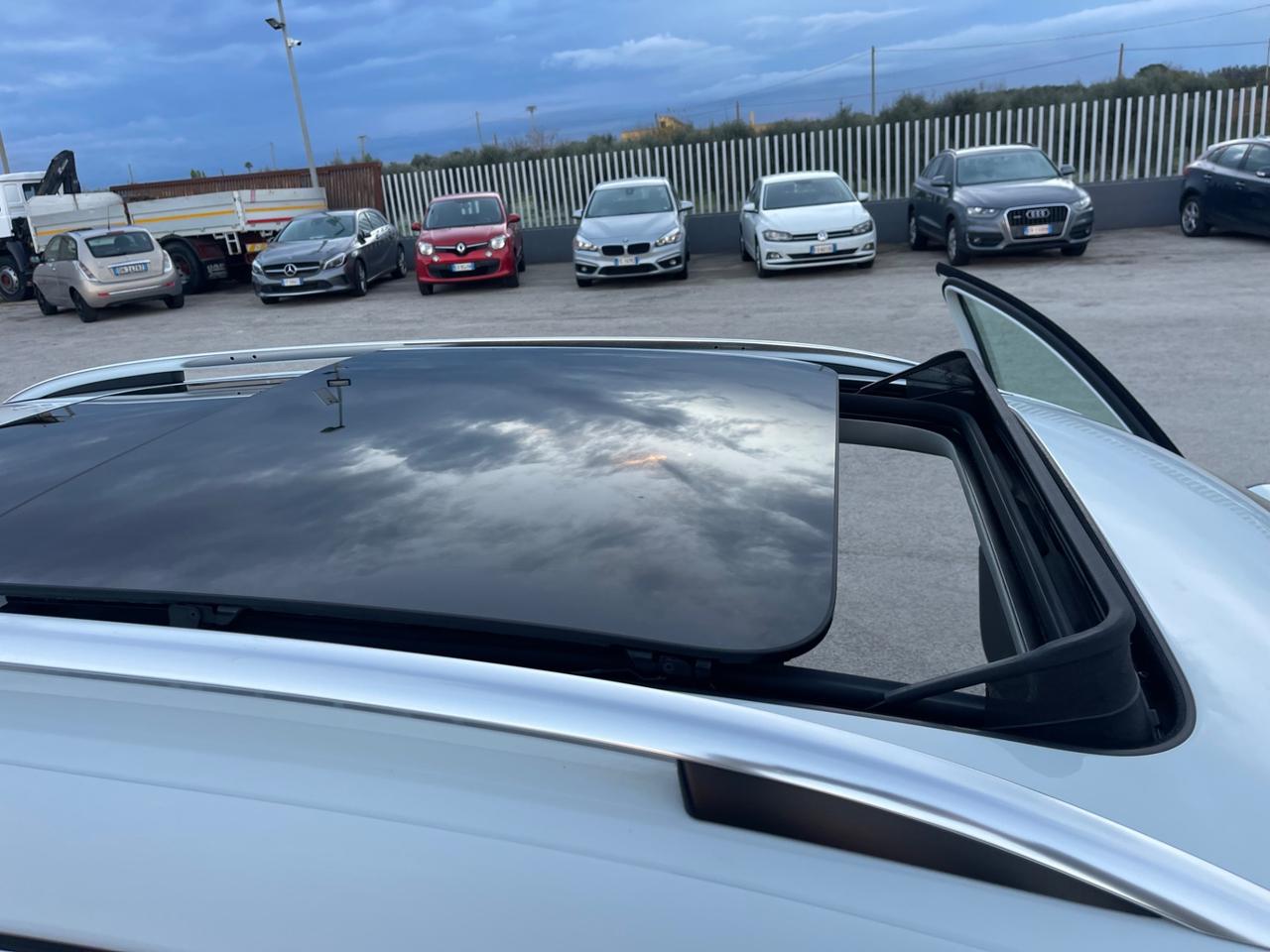 VOLKSWAGEN TIGUAN 2.0 TDI 150CV DSG 4M STRAFULL