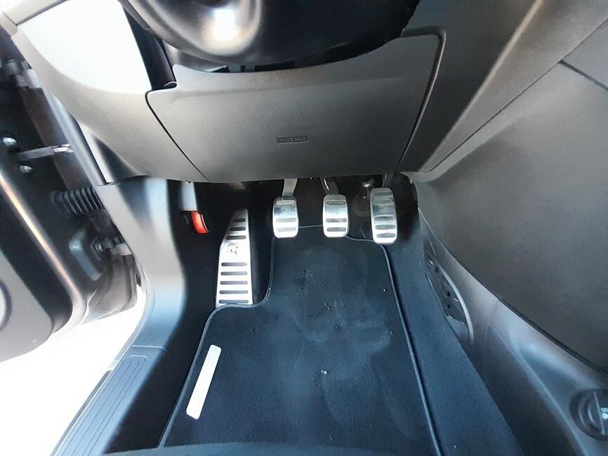 Abarth 595 C 1.4 Turbo T-Jet 180 CV Competizione