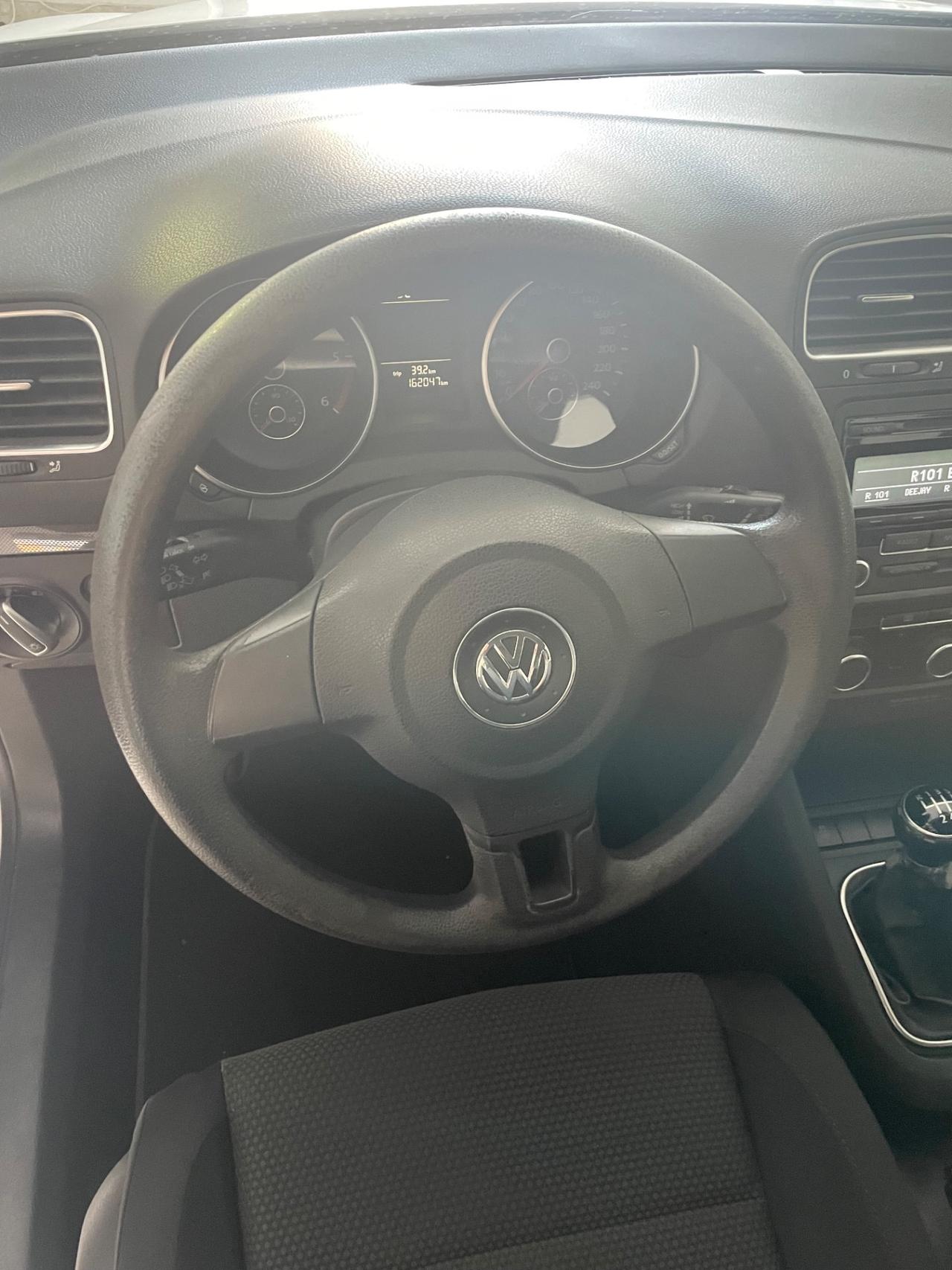 VOLKSWAGEN GOLF 1.6 TDI 5P COMFORTLINE