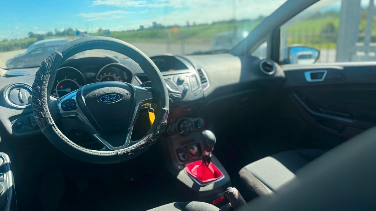 Ford Fiesta 1.5 TDCi 2014 NEOP.