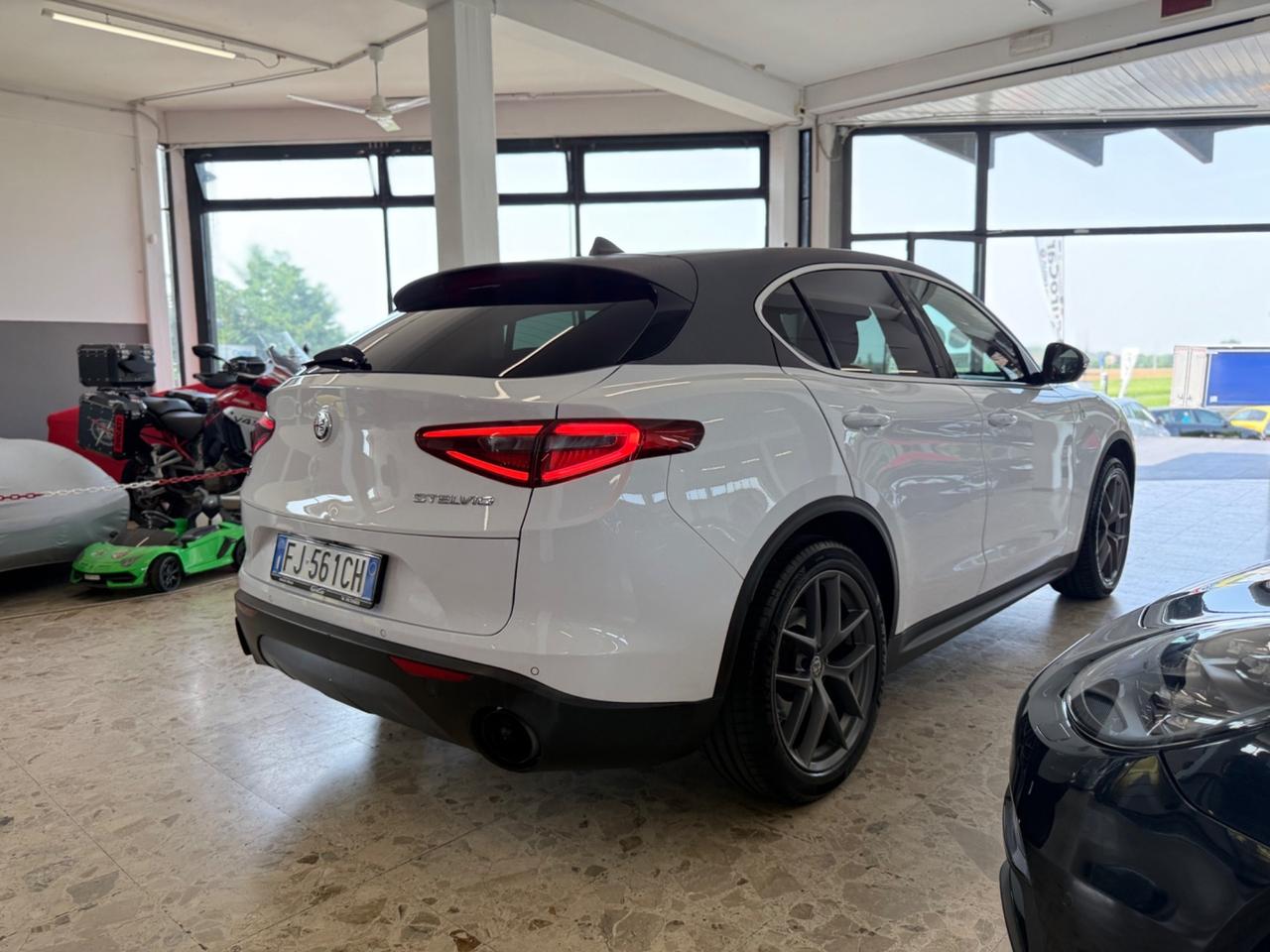 Alfa Romeo Stelvio 2.0 T 280 CV AT8 Q4 First Edition 04/2017 SCARICO WRAP