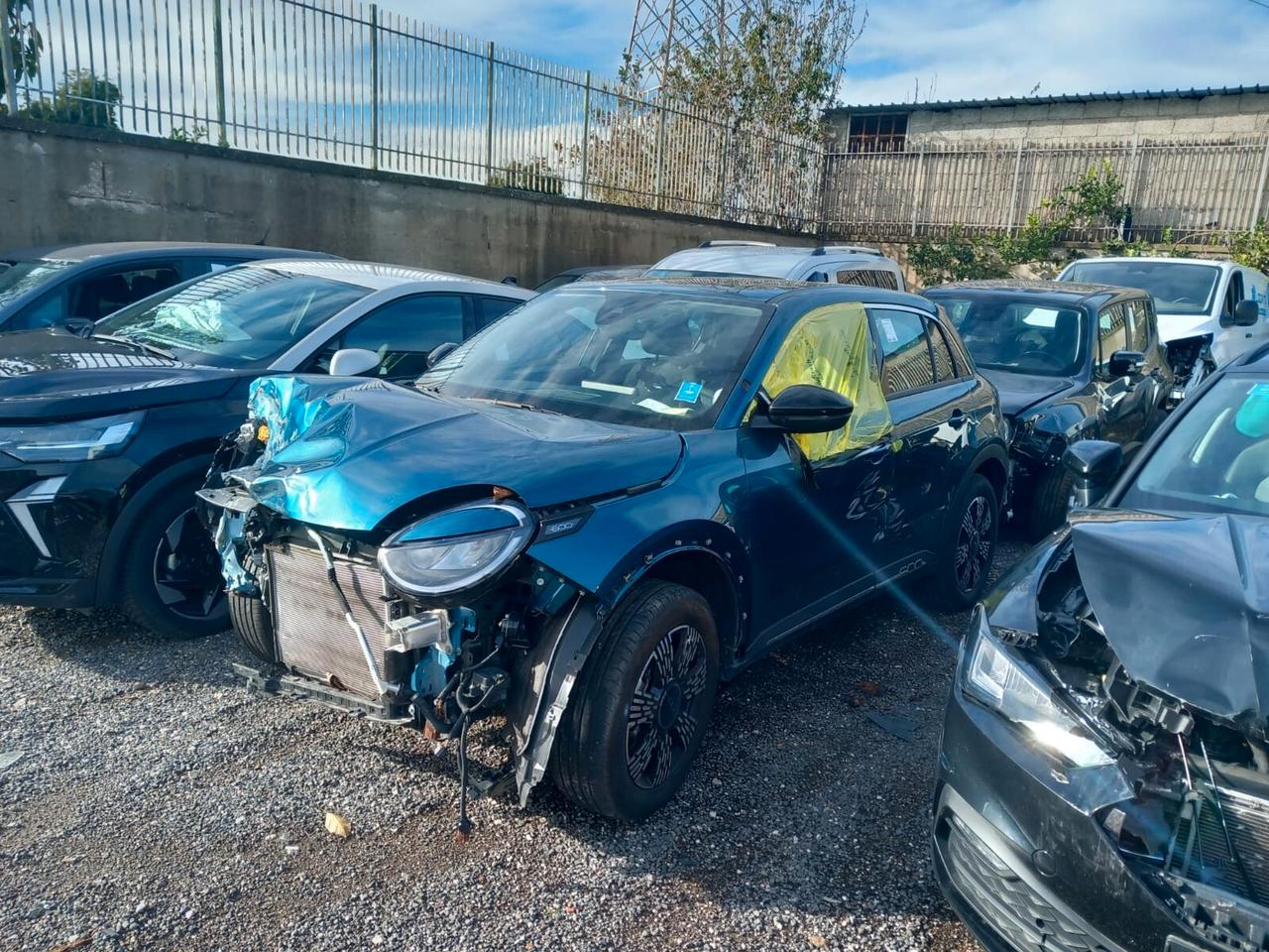 FIAT 600 ANNO 2025 KM 3.000 SINISTRATA