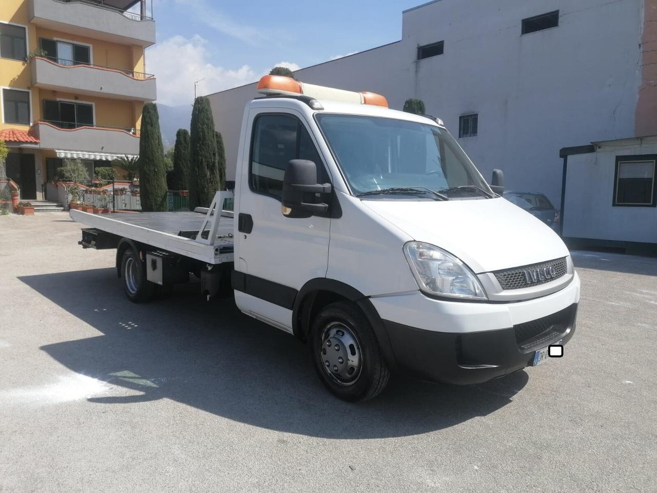 Iveco DAILY Carroattrezzi 35C18 3.0 TDI 2008