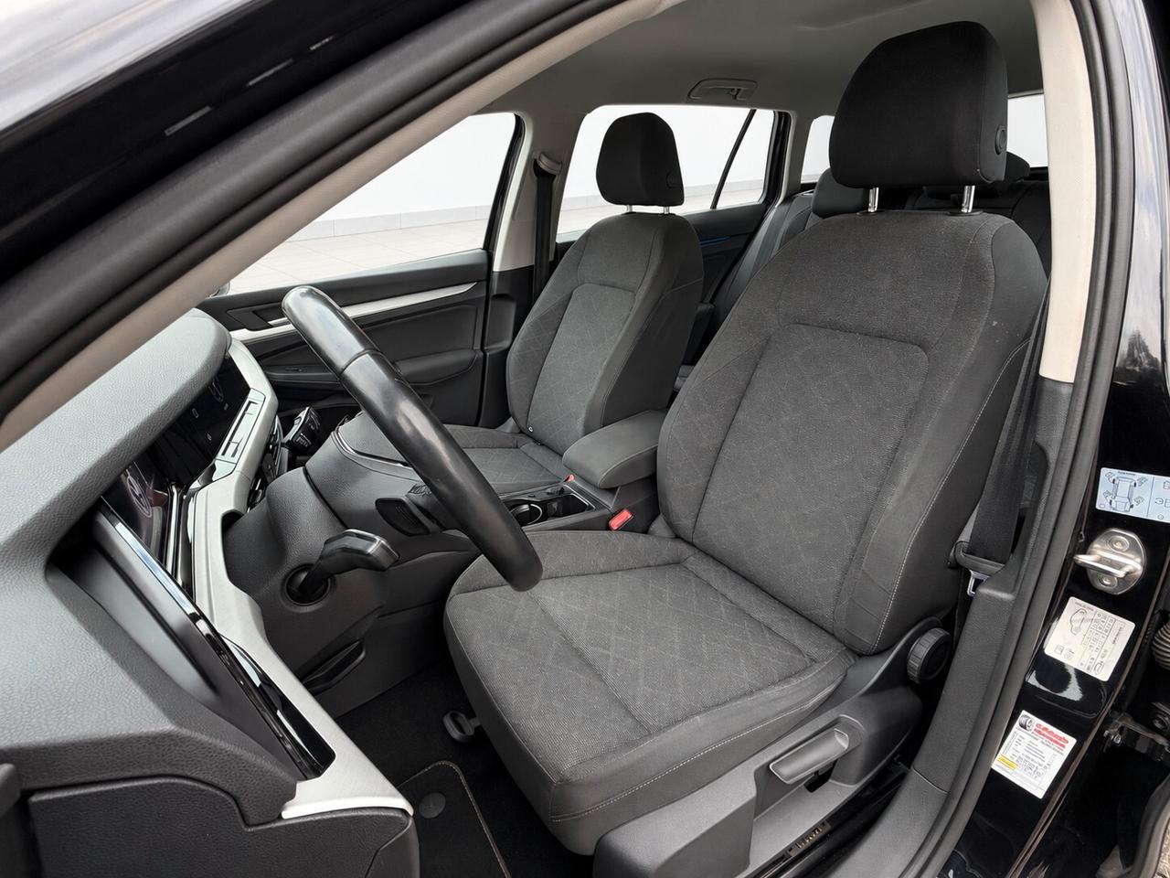 Volkswagen Golf Variant 2.0 TDI SCR DSG Life