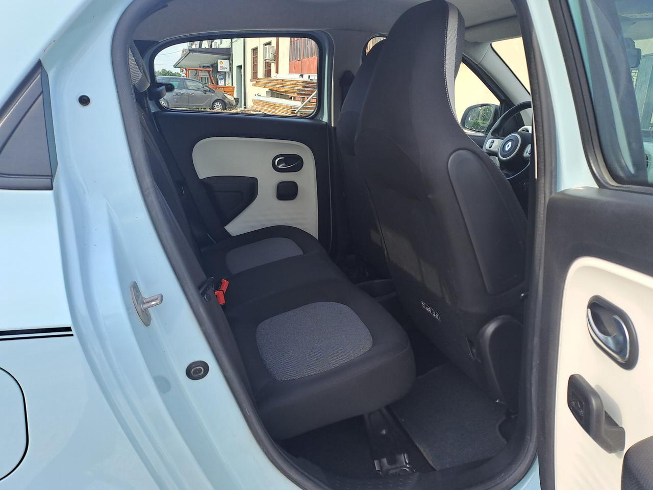 Renault Twingo SCe Stop&Start la parisienne