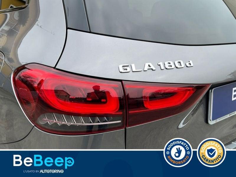 Mercedes-Benz GLA 180 D PREMIUM AUTO