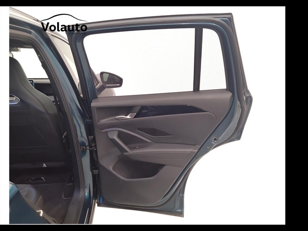 VOLKSWAGEN Tiguan III 2024 - Tiguan 2.0 tdi R-Line 150cv dsg