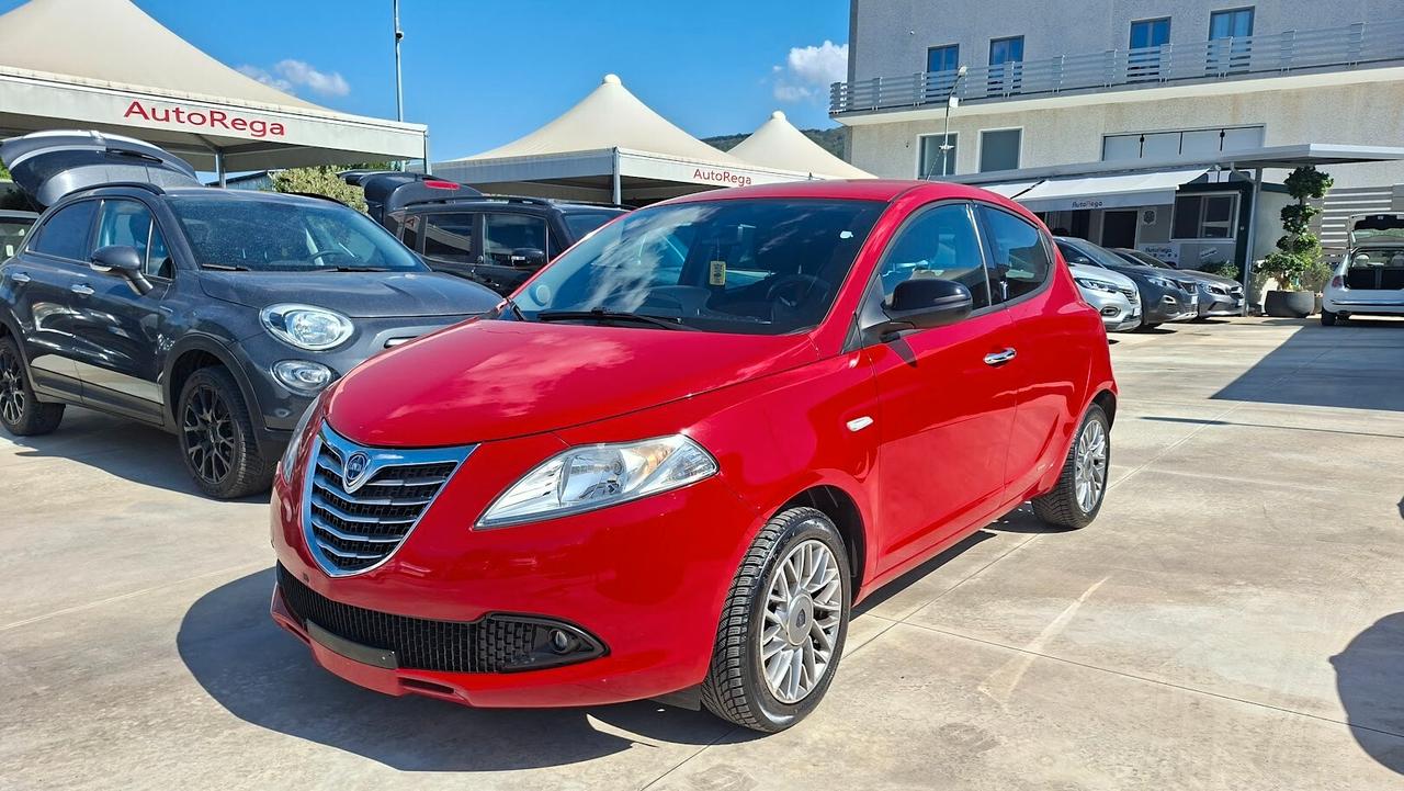 Lancia Ypsilon 1.2 69 CV 5 porte S&S 2012