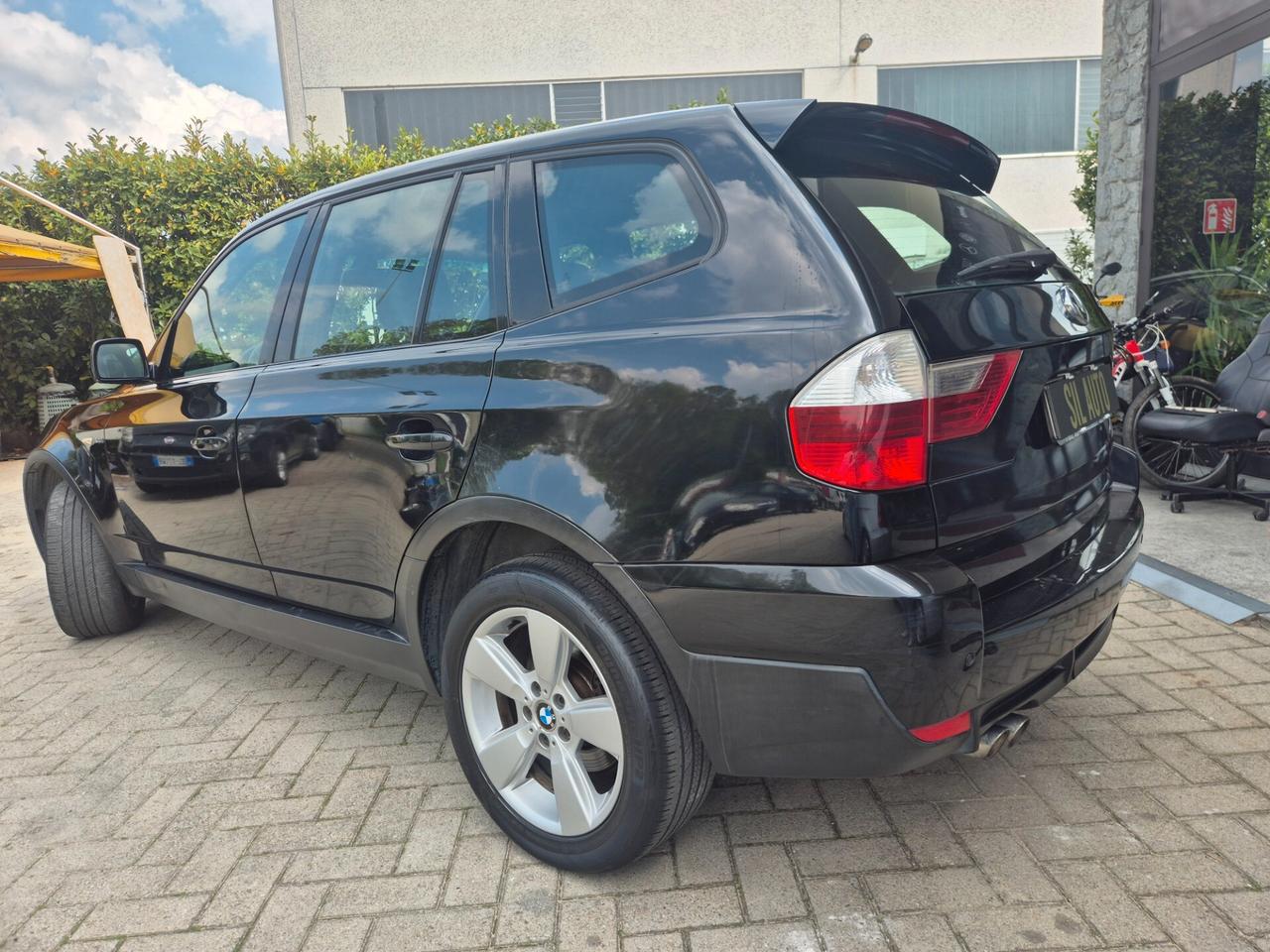 Bmw X3 3.0d ,218 CV /PELLE /SENSORI