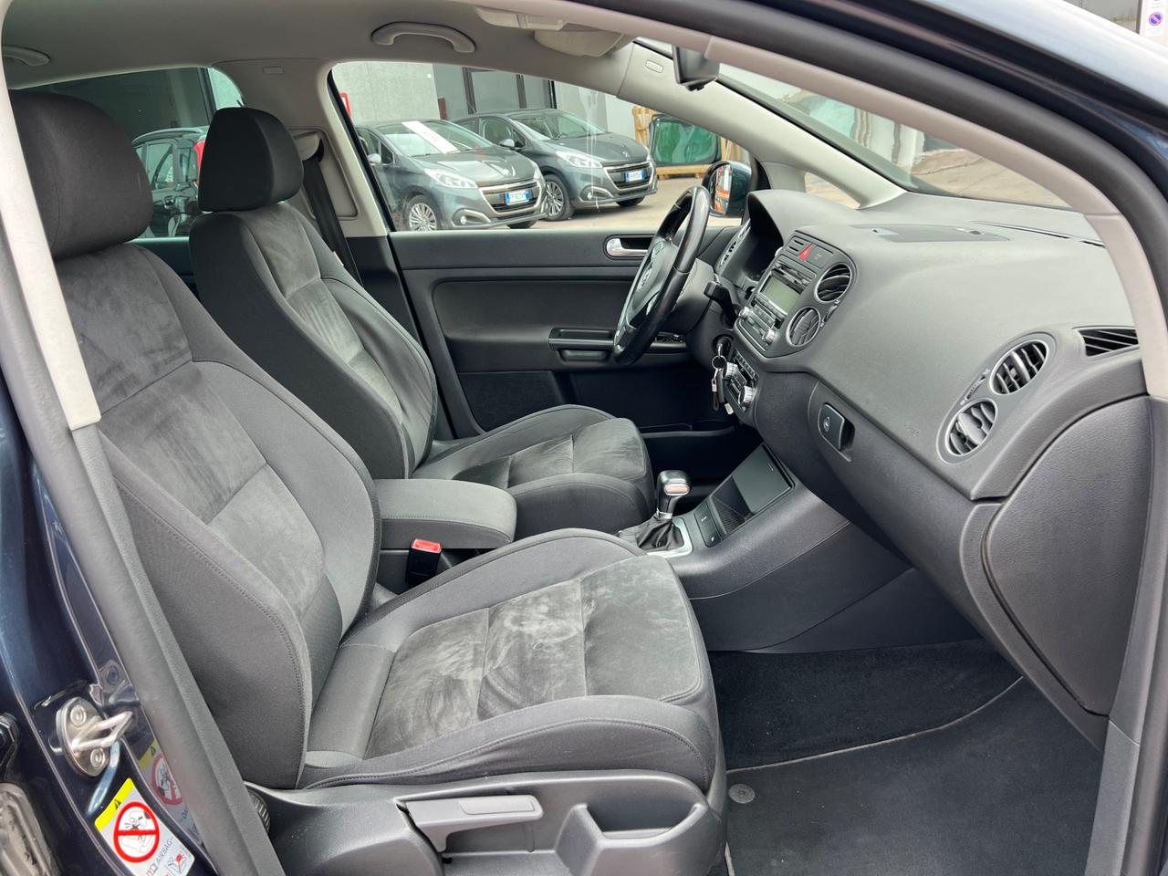 Volkswagen Golf Plus 1.6 TDI DPF DSG 5p. Highline