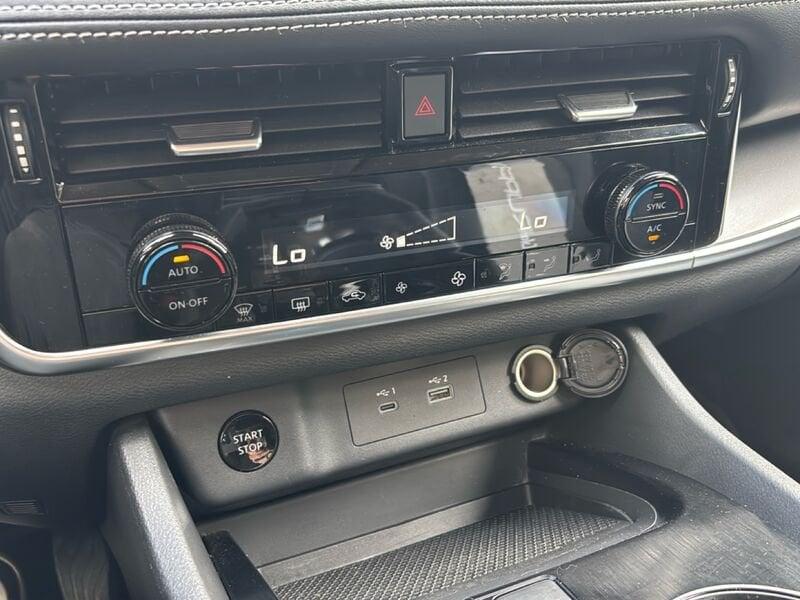 Nissan X-Trail 1.5 HEV e-4orce Acenta Auto