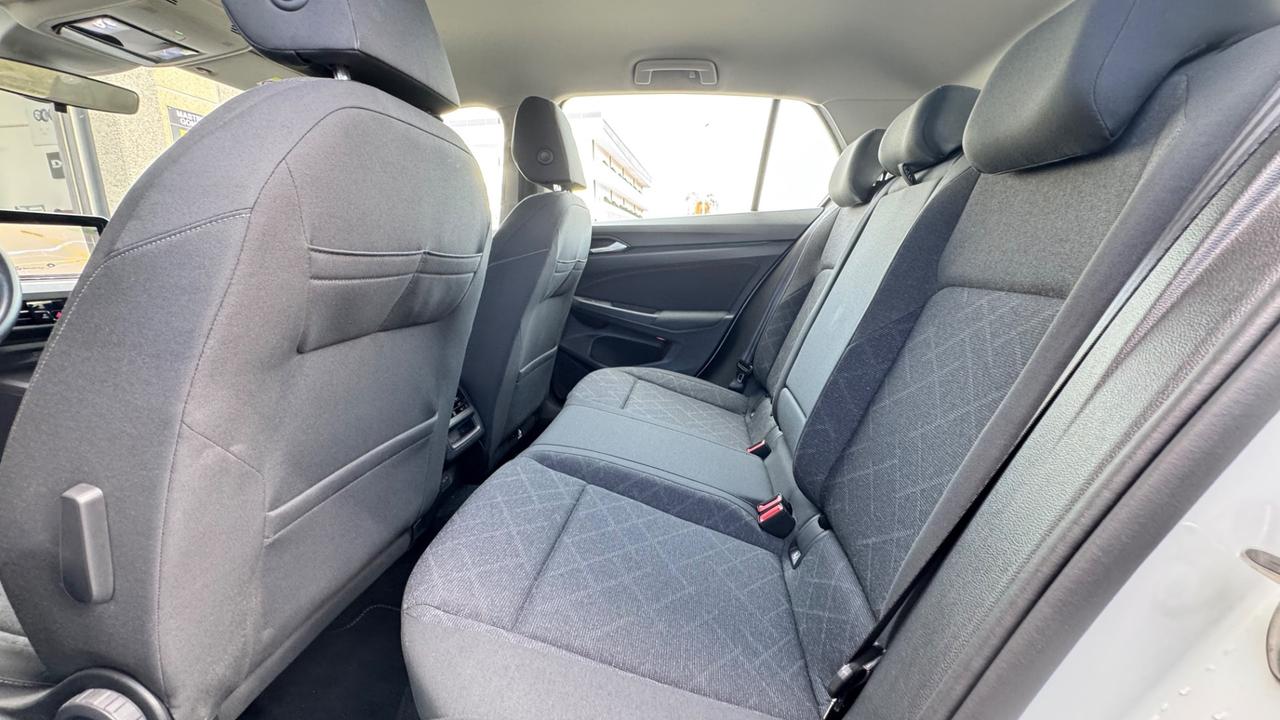 Volkswagen Golf 2.0 TDI DSG SCR