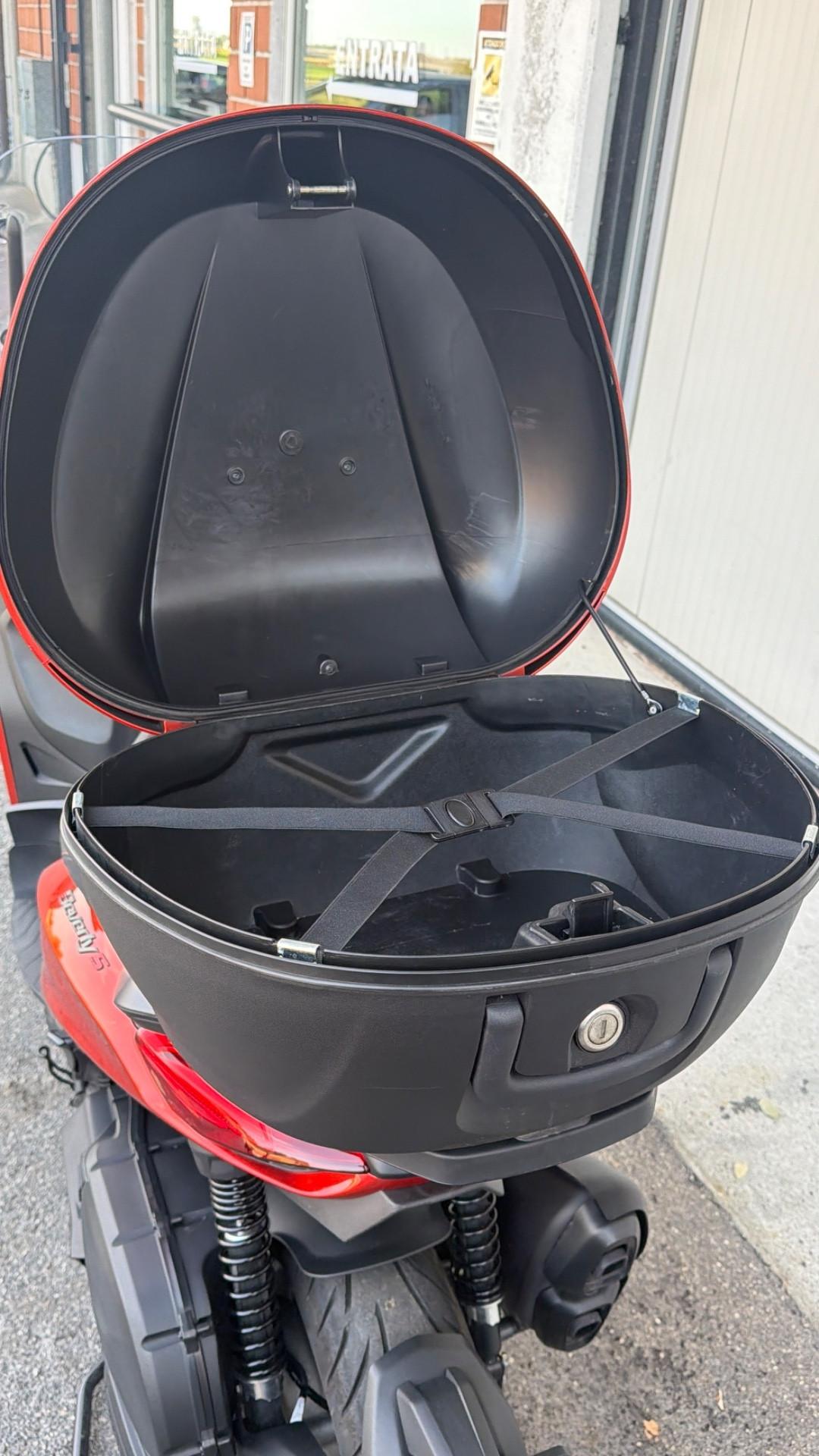 Piaggio Beverly 400 S