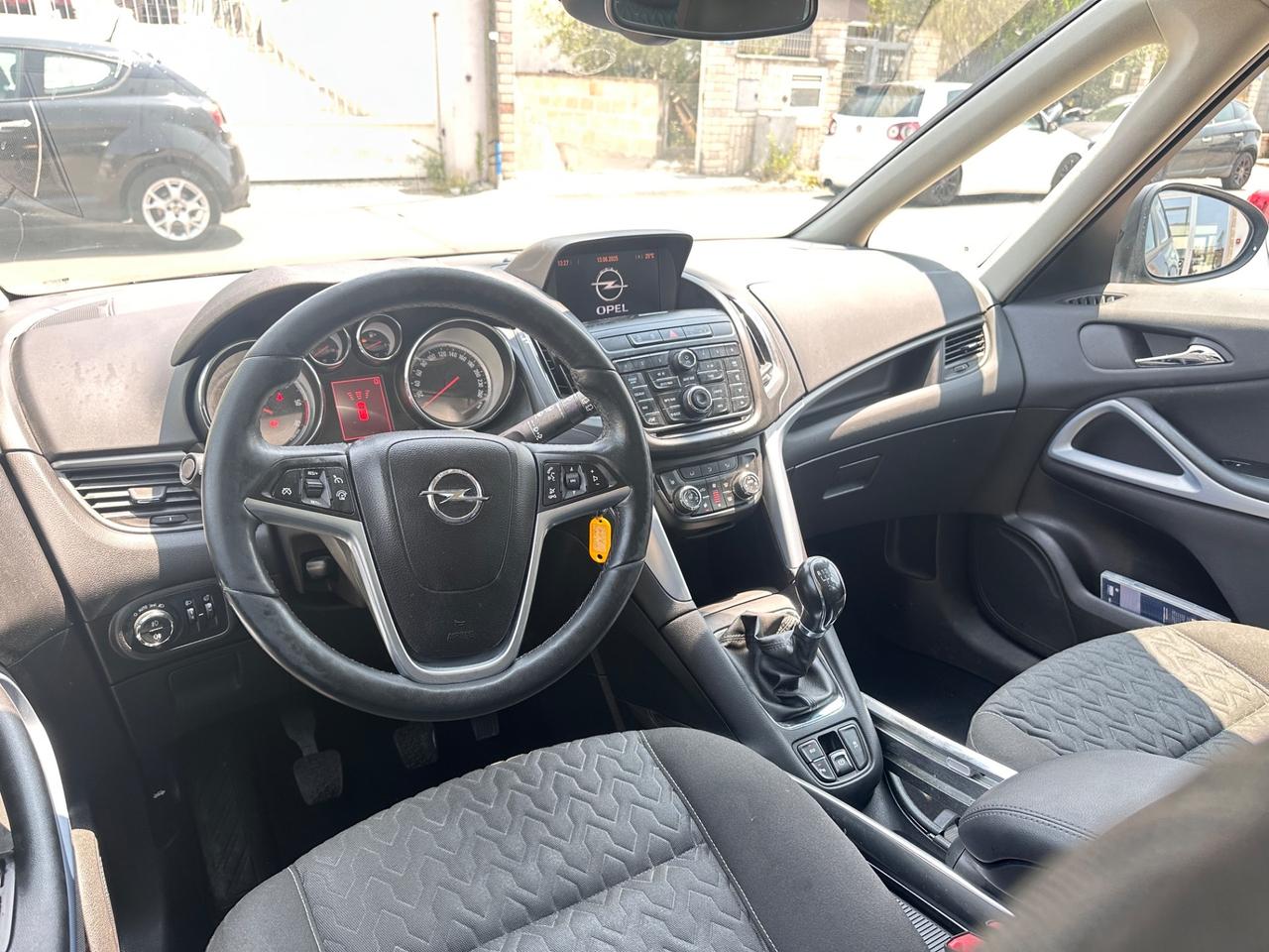 Opel Zafira Tourer 1.6 CDTi Cosmo-2015