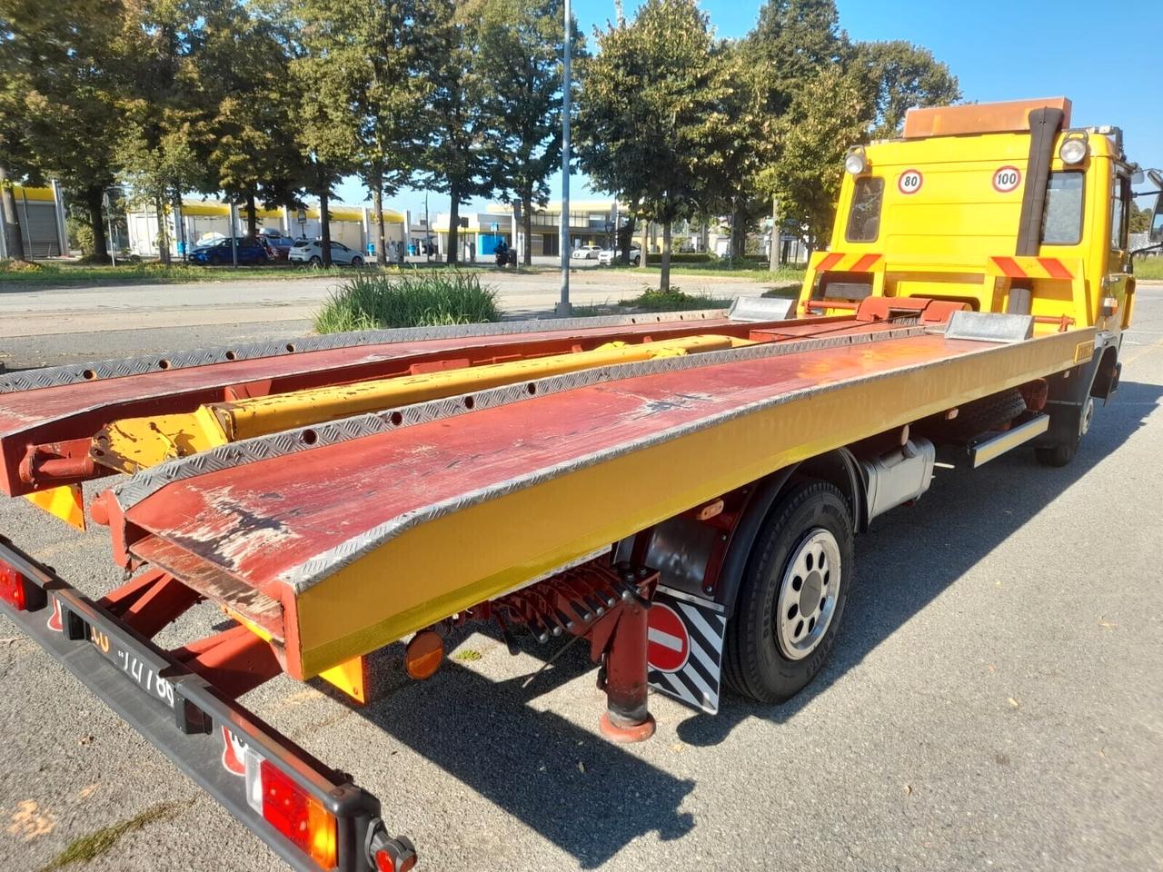 Iveco Altro CARROATTREZZI PIANALE MT 5,70 PERFETTO