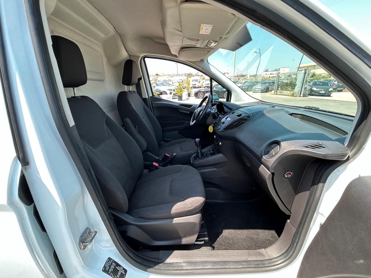 Ford Transit Courier 1.5 TDCi 75CV Van Trend