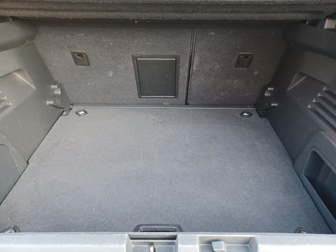 Peugeot 3008 1.6 HDi UNICO PROPRIETARIO NAVI