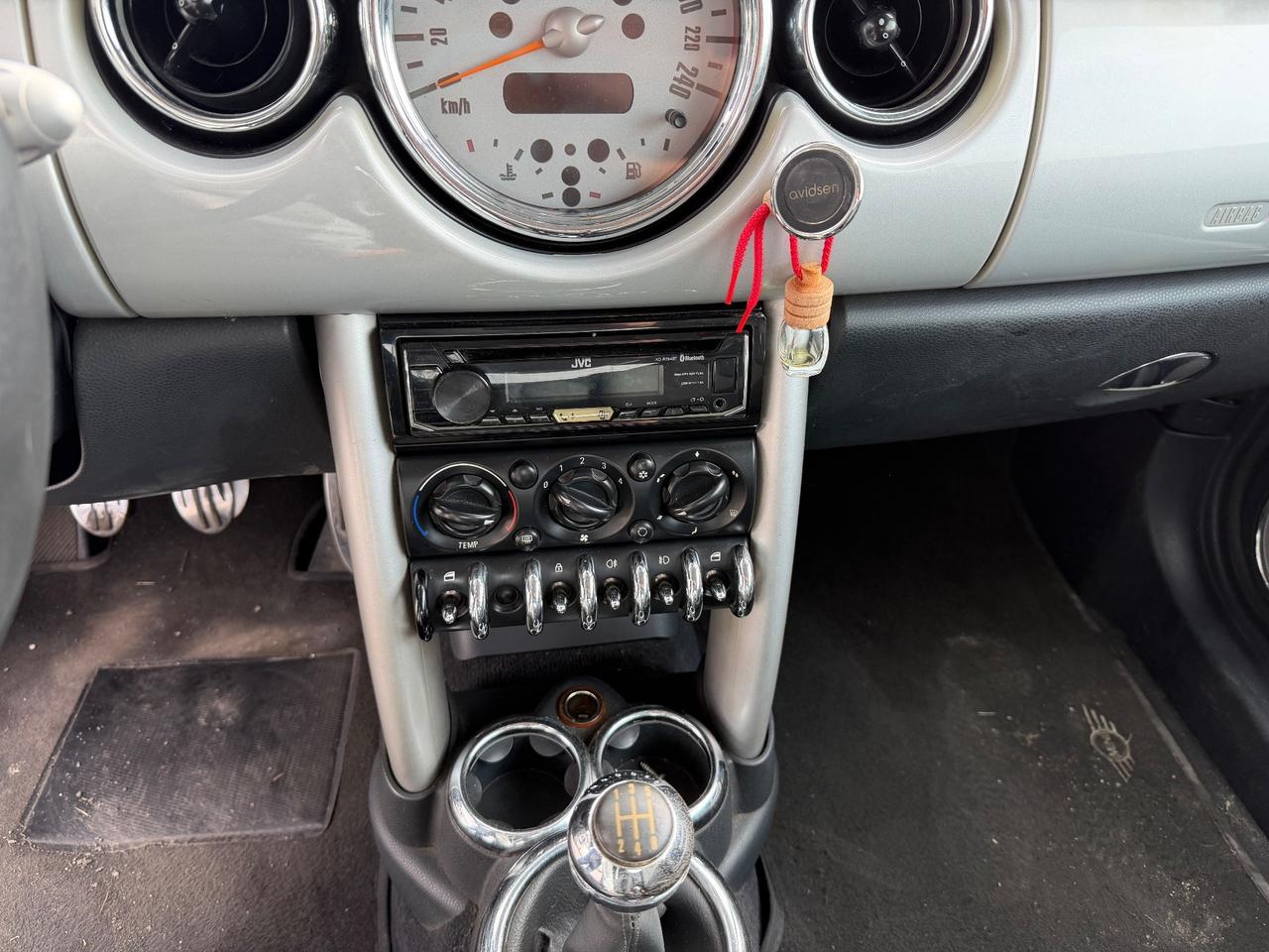 Mini 1.6 16V One de luxe